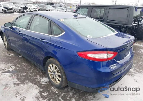 2016 Ford Fusion S z USA, uszkodzony, nr VIN 3FA6P0G71GR113111
